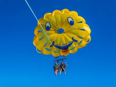 Andaman and Nicobar Tour Package with Parasailing