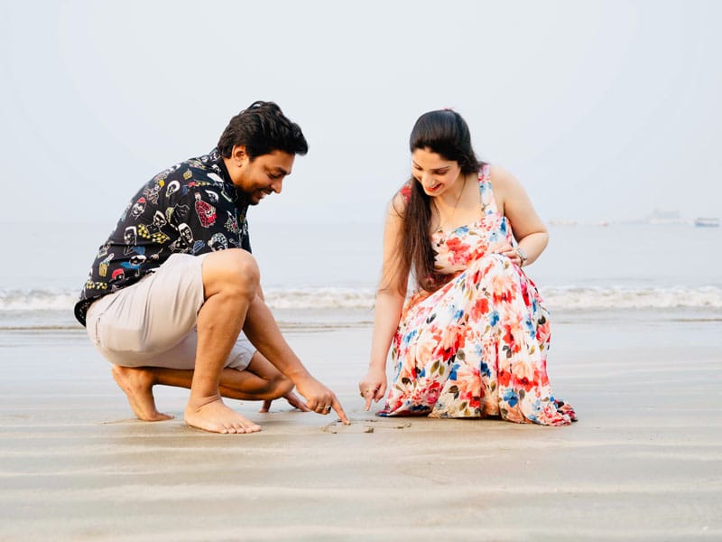 Evelyn Sharma sets serious beach fashion goals on honeymoon - Times of India