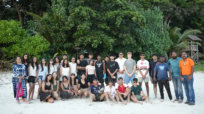 Memorable Tour With Friends